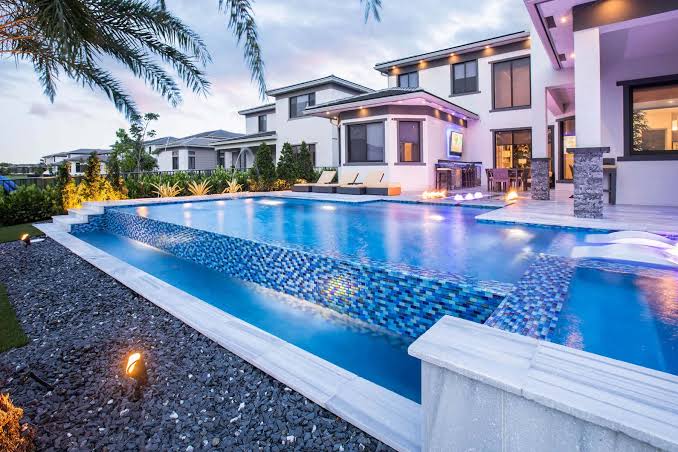 Home luxury pool.jpeg